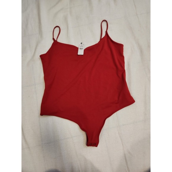 NWT Express Women's XL Red Spaghetti Strap V-Neck Bodysuit - Picture 2 of 11